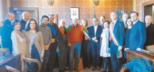 Forno i ragazzi intervistano due partigiani in consiglio
